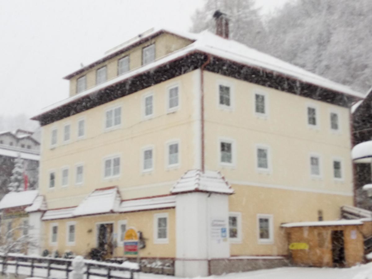 Hotel Kirchenwirt Bad Kleinkirchheim Exterior foto